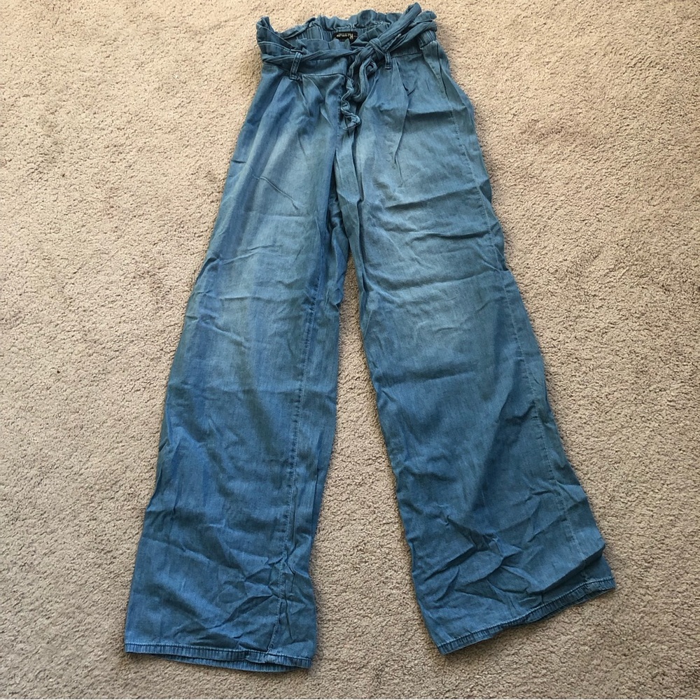High waisted wide leg pants